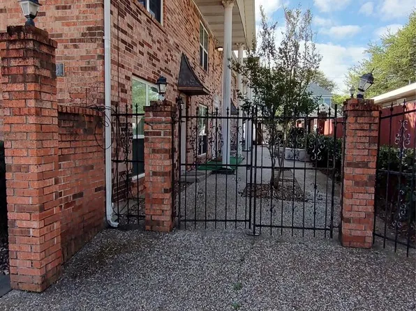 4513 Avenue P 1/2, Galveston, TX