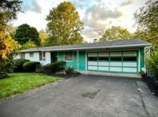 1176 Cambridge Pl, Circleville, OH 43113