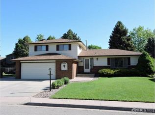 927 Scotch Elm Dr, Loveland, CO 80538