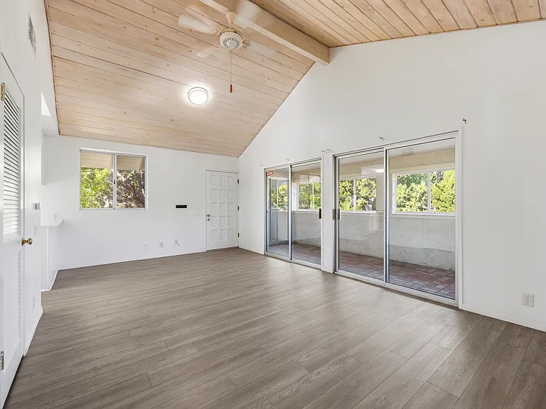 4500 Yorkfield Ct — Photo 36