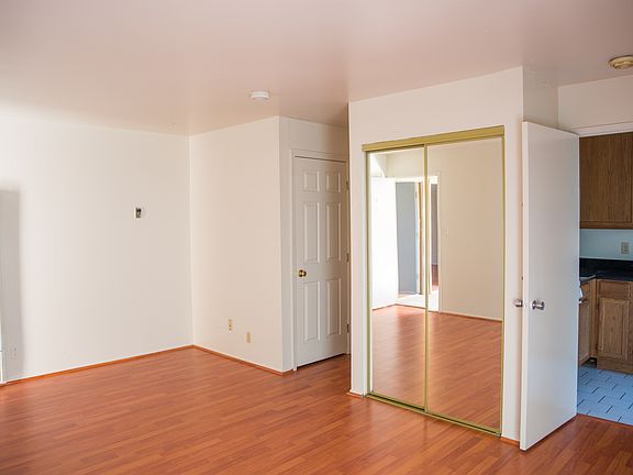 3rd image of 2218 Haste St #10894249