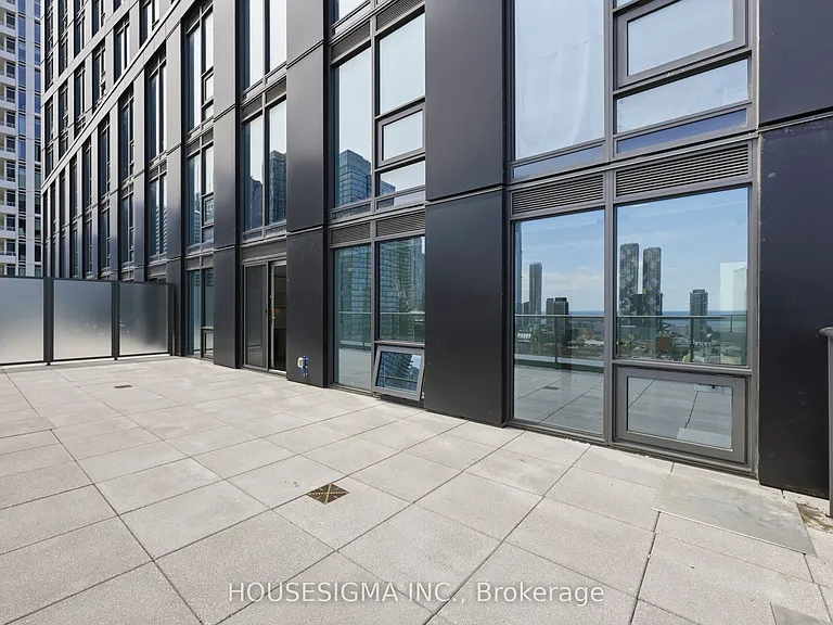 100 Queen St E #2706 — Photo 21
