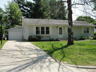 1313 Leif Ave NW, Owatonna, MN, 55060