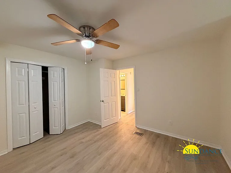 139 Scranton St — Photo 16