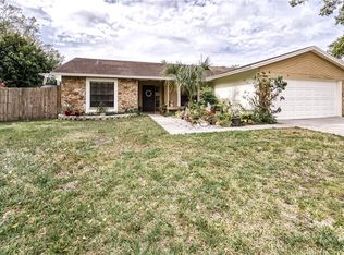 744 Isleton Dr, Brandon, FL 33511