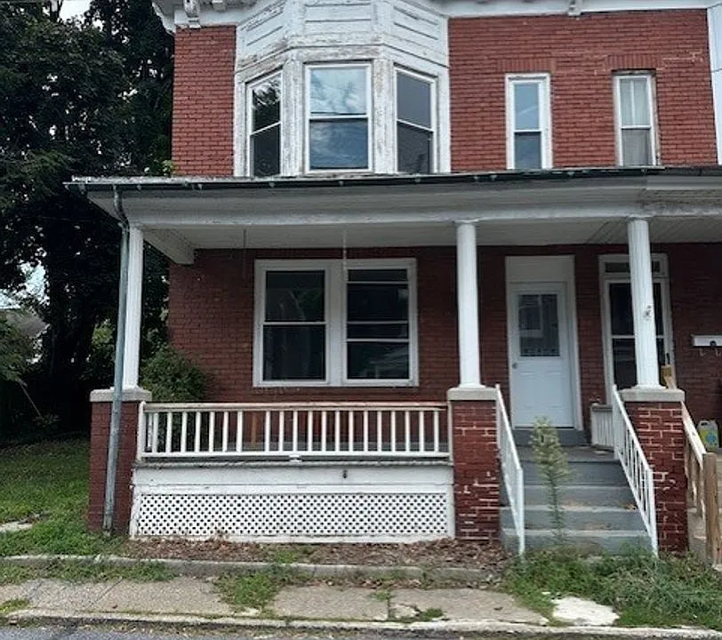 117 Houston Ave