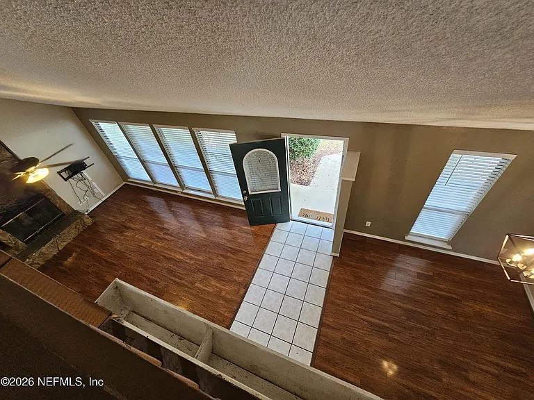 8176 Kilwinning Ln — Photo 5