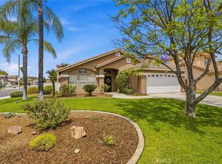 8395 Rosemary Dr, Riverside, CA 92508