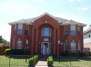 401 Flameleaf Ln, Cedar Hill, TX 75104