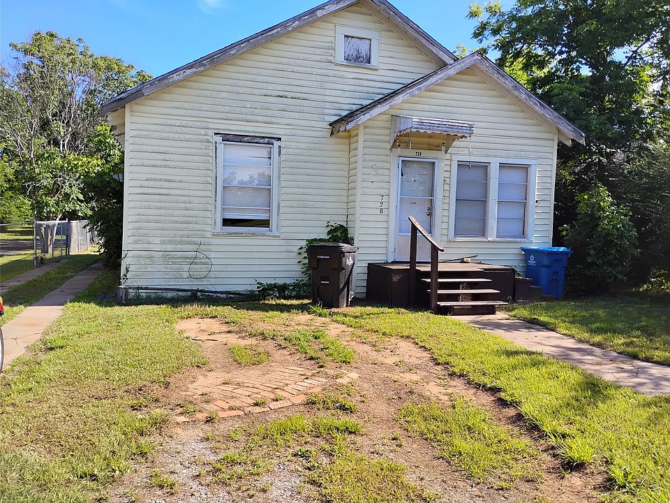 1st image of 728 W Elm St