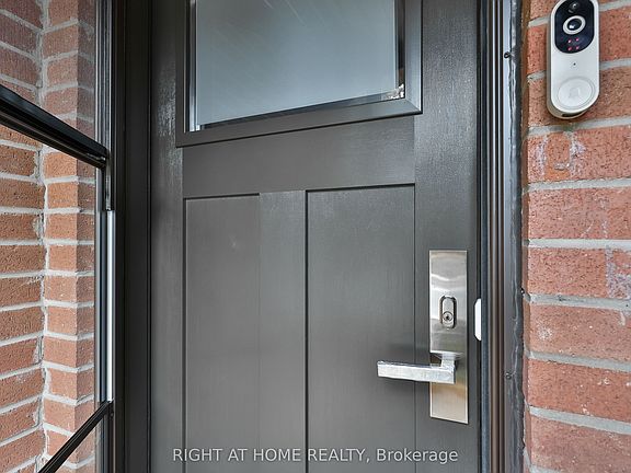 4th image of 100 Darras Ct #74