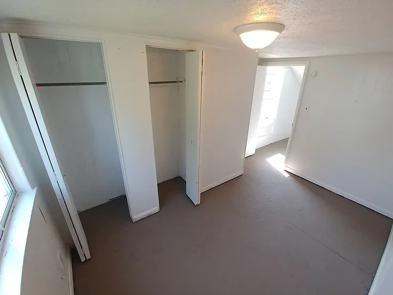 110 Dilworth St — Photo 5