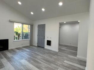 369 W Bay St #H, Costa Mesa, CA 92627