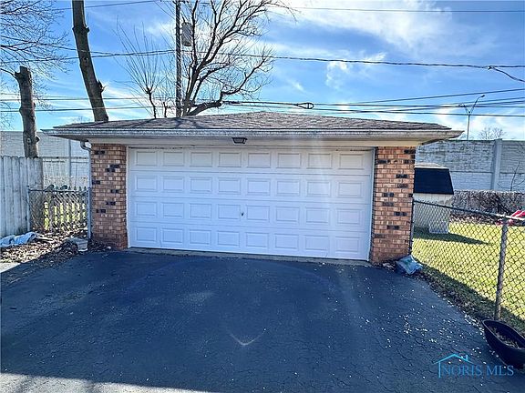 5th image of 4623 Imperial Dr