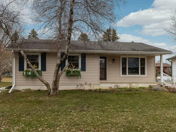 123 Carolann St NW, Eyota, MN 55934