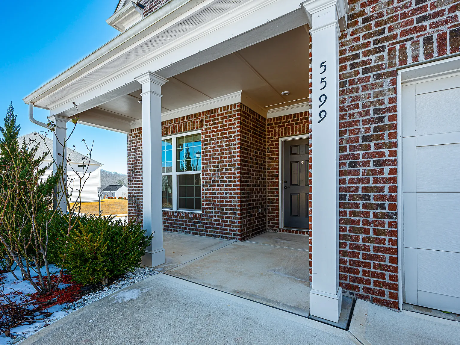 5 bed, 3046 sqft, $2,575 — Photo 4