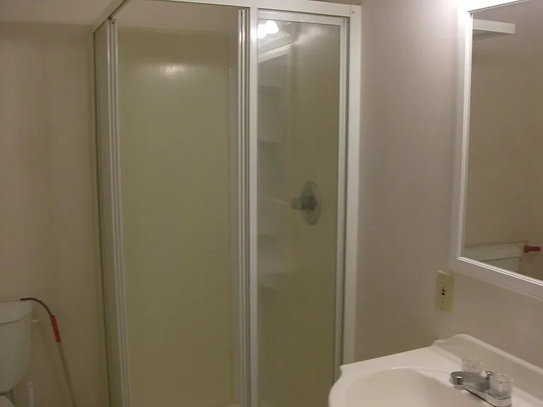 3940 Lawley Ave — Photo 5