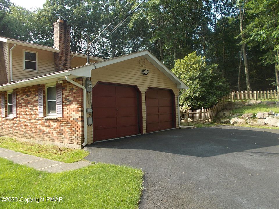 7267 Moss Dr, Swiftwater, PA 18370 Zillow