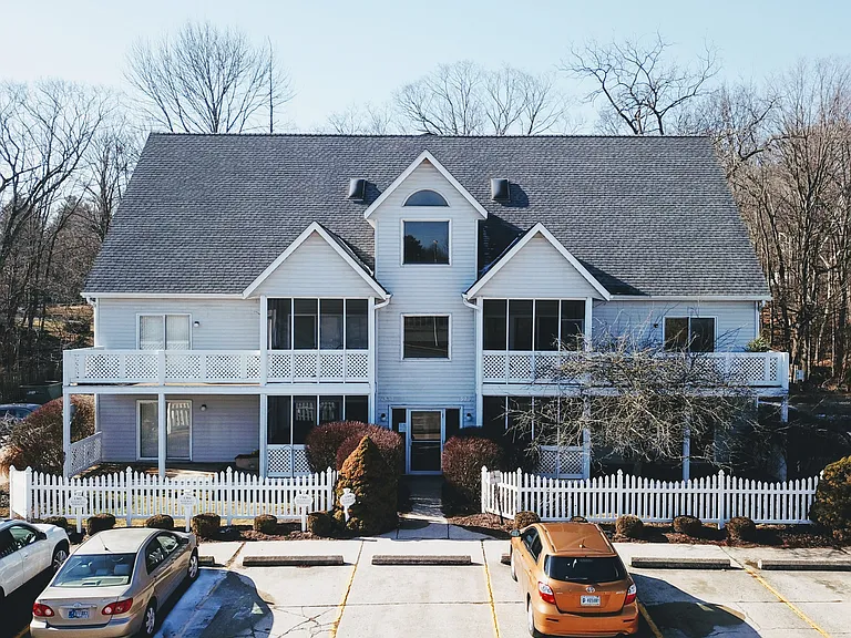 1314 S College Mall Rd — Photo 1