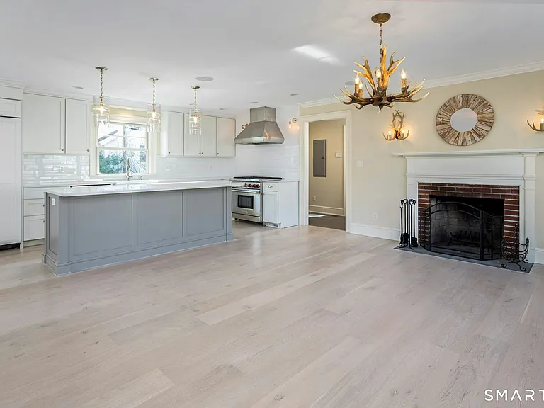 46 Cook Rd — Photo 9