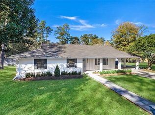 2007 S America St, Covington, LA 70433