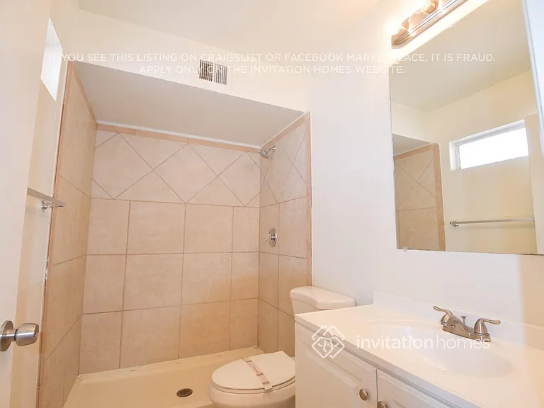 6002 W Roanoke Ave — Photo 13