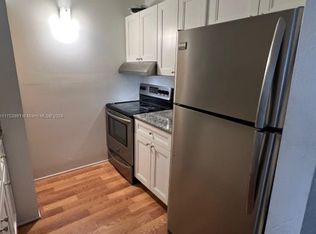 2401 Riverside Dr #502, Pompano Beach, FL 33065