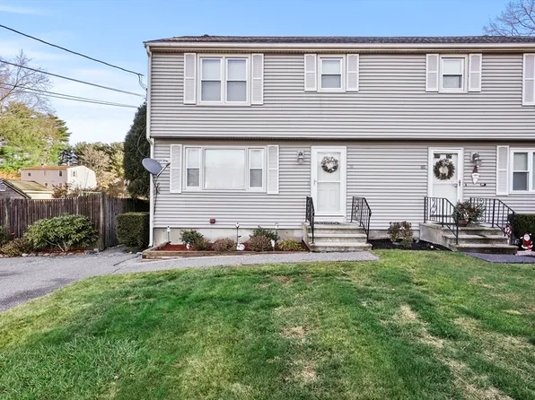 78 Azalea Dr #78, Taunton, MA 02780