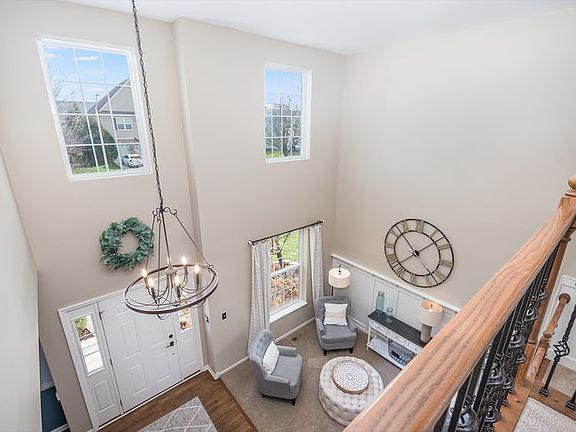 4th image of 2349 River Hills Ln