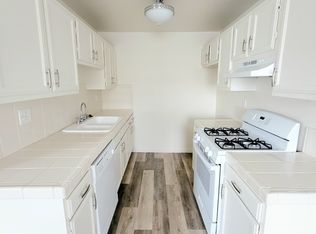 262 W Valencia Ave #D, Burbank, CA 91502