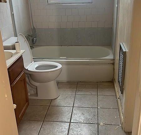 3rd image of 7025 Seville Ave #F