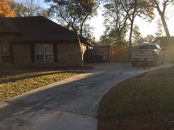 4th image of 7851 Manor Oaks Ln