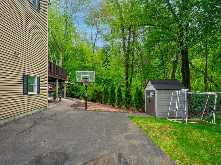 43 Joseph Rd — Photo 27