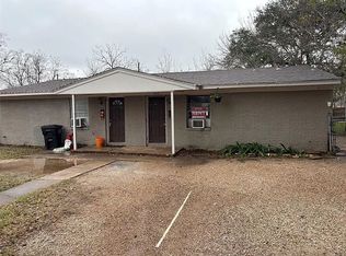 1215 Miles St, Rosenberg, TX 77471