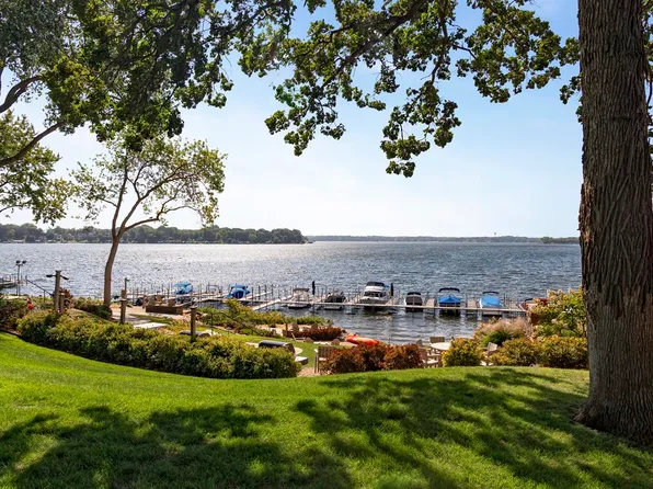 Minnetonka Edgewater