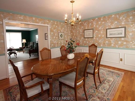 4th image of 12104 Goodwood Dr