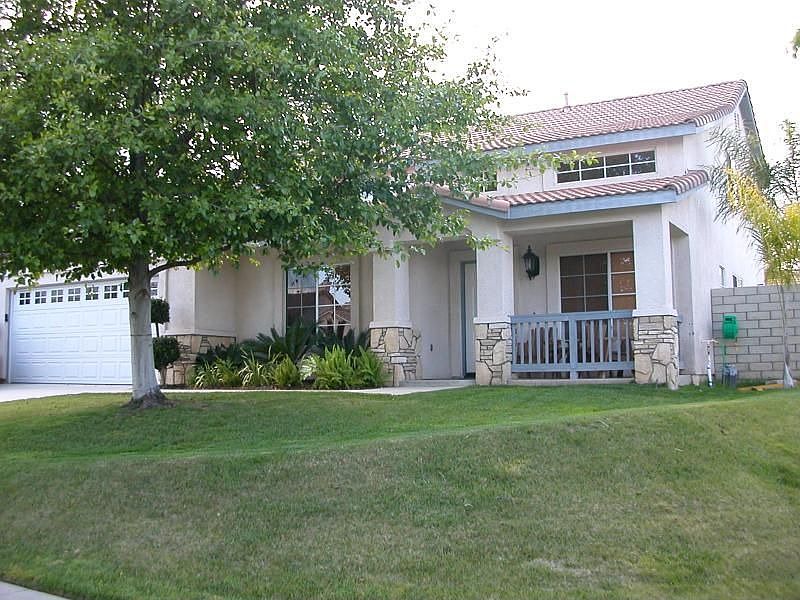 2nd image of 3014 Geranium Way