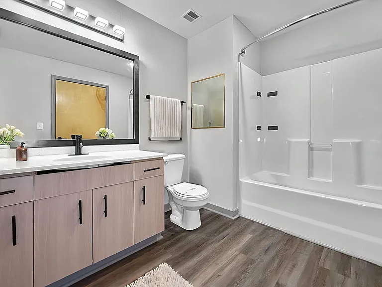 Emery Lofts — Photo 21