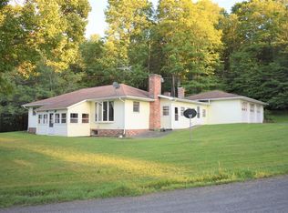 850 Day Rd, Montrose, PA 18801