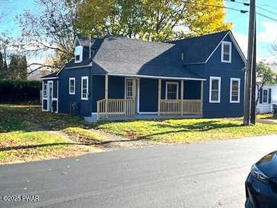 606 Avenue H, Matamoras, PA, 18336