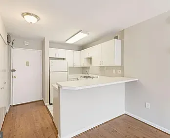 1239 Vermont Ave NW #210 — Photo 11