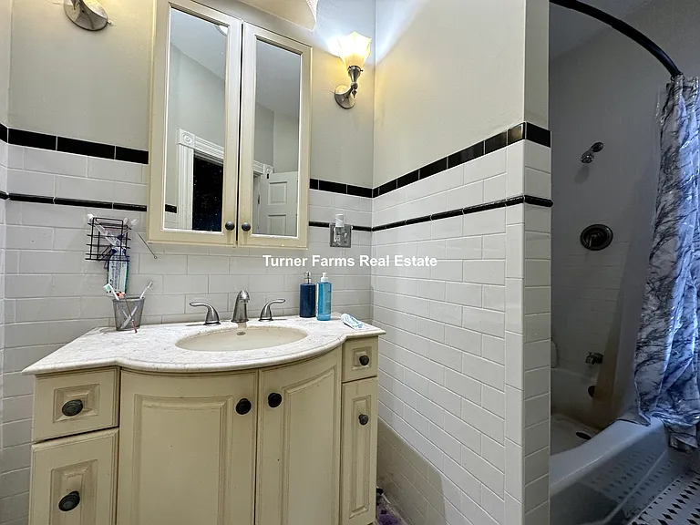 14 Batchelder St #11 — Photo 17