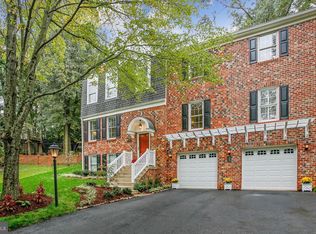 3097 Madison Hill Ct, Alexandria, VA 22310