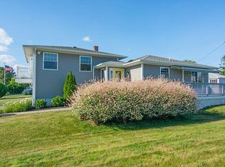 11 Scallop Shell Rd, Narragansett, RI 02882