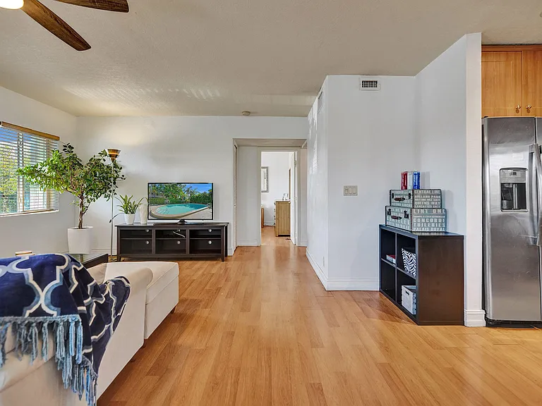 1423 Holly Heights Dr #12 — Photo 8