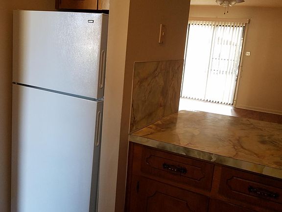 3rd image of 1520 Pine Dr