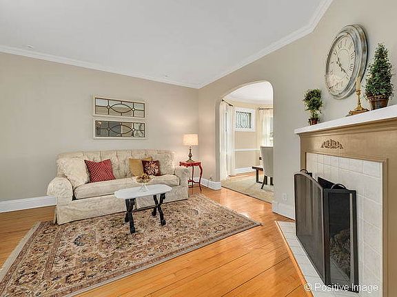 4th image of 765 Hill Ave