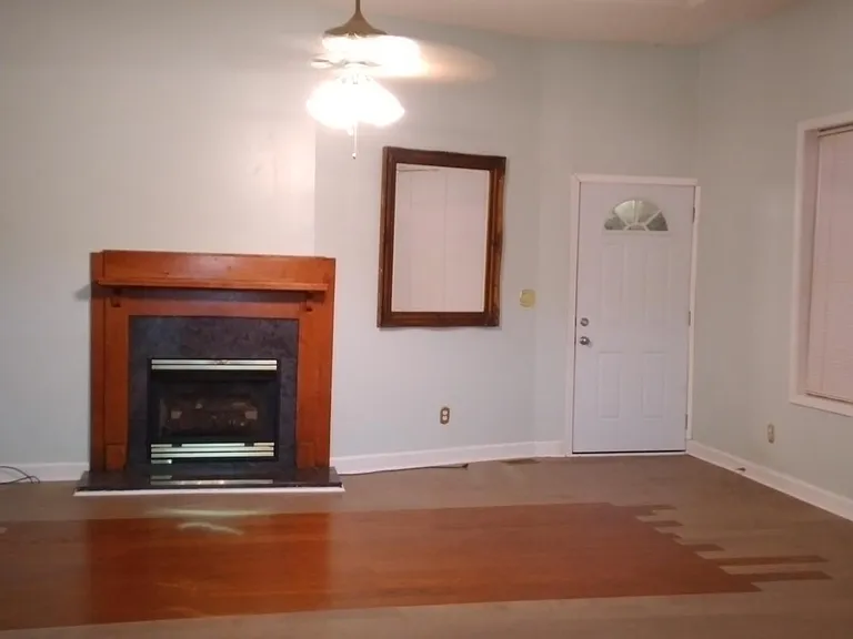 2753 Calhoun Falls Hwy — Photo 19