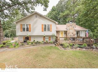 145 Little Brook Dr, Woodstock, GA 30188