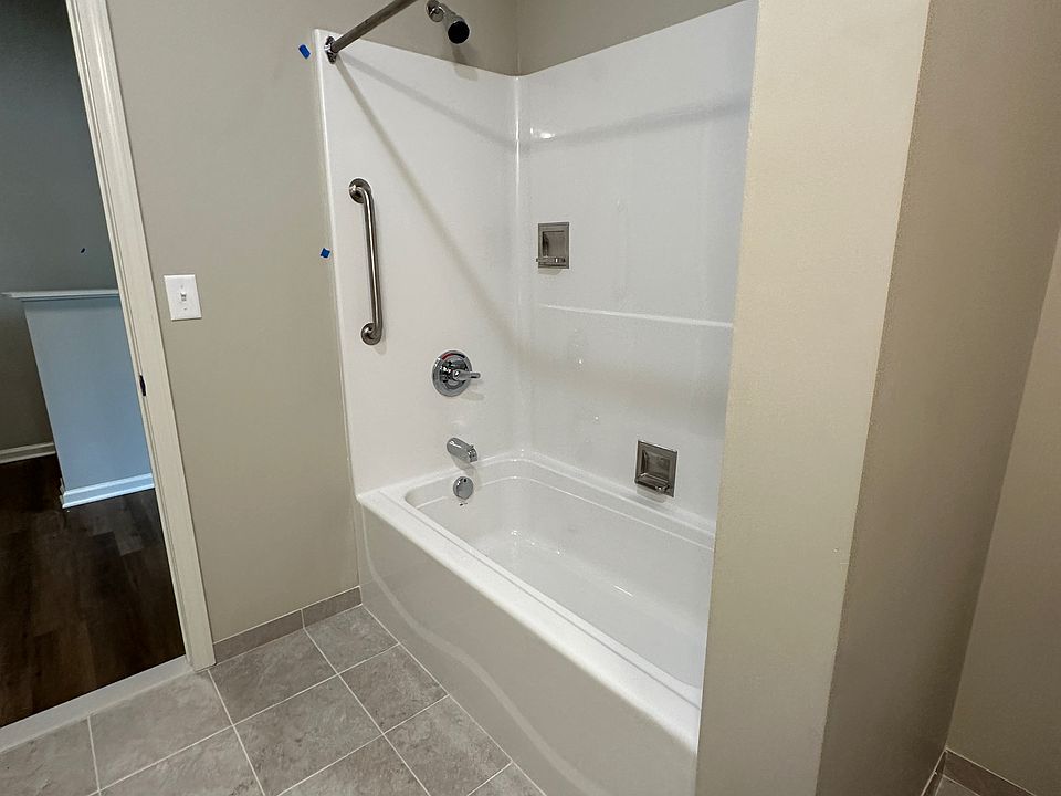 2nd image of 300 Burke Meadows Dr #114